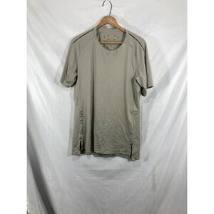 Lululemon Vented T-Shirt Tee Performance Shirt Top Mens Size Large(?) Metal Gray